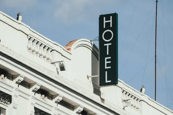 transport chauffeur taxi vers les hotels cambrai alentours